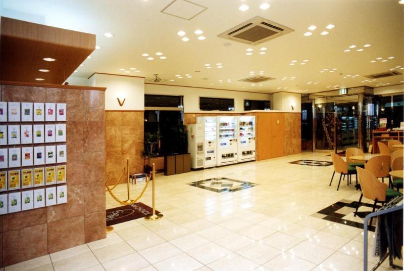 Toyoko Inn Hokkaido Sapporo-Eki Minami-Guchi Екстериор снимка