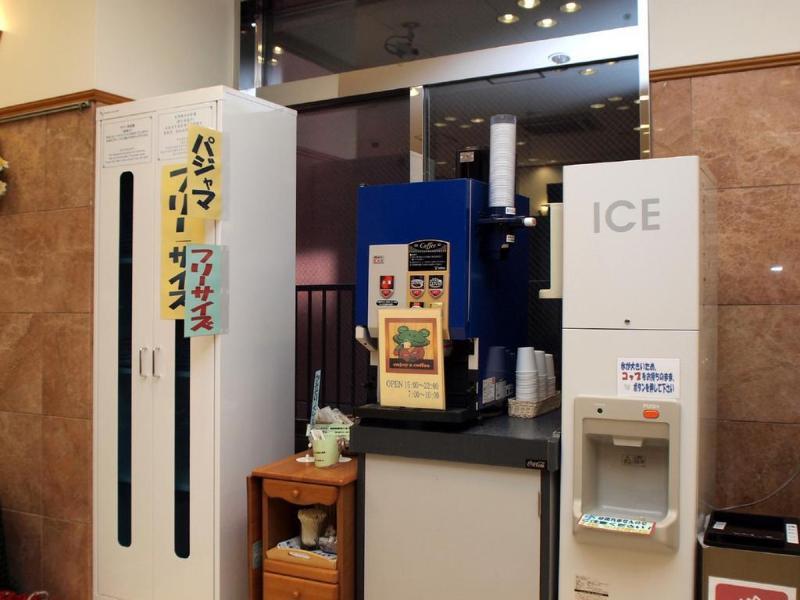 Toyoko Inn Hokkaido Sapporo-Eki Minami-Guchi Екстериор снимка
